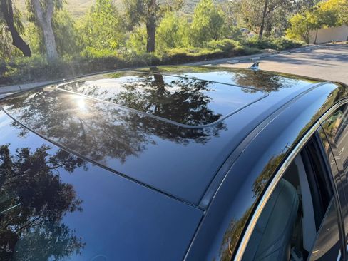 Used 2013 Toyota Avalon Limited FWD image 9
