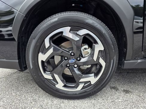 Certified 2023 Subaru Crosstrek 2.5i Limited w/ Moonroof Package AWD/4WD image 28