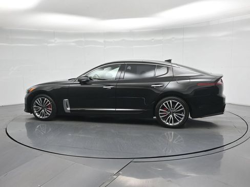 Used 2019 Kia Stinger Premium RWD image 5
