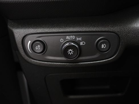 Used 2023 Chevrolet TrailBlazer RS w/ Convenience Package FWD image 25