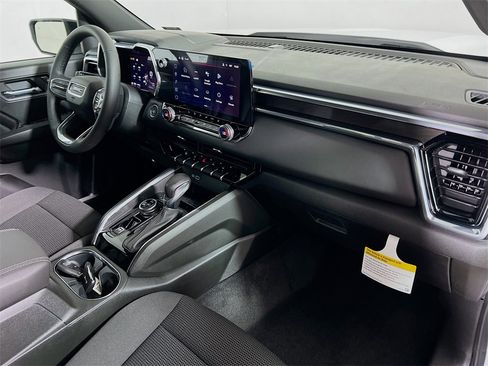 New 2026 GMC Canyon Elevation w/ Convenience Package image 23