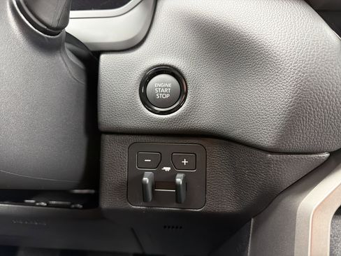 New 2026 Toyota Tundra Limited AWD/4WD image 21