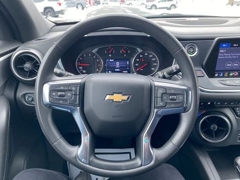 Used 2022 Chevrolet Blazer LT image 28