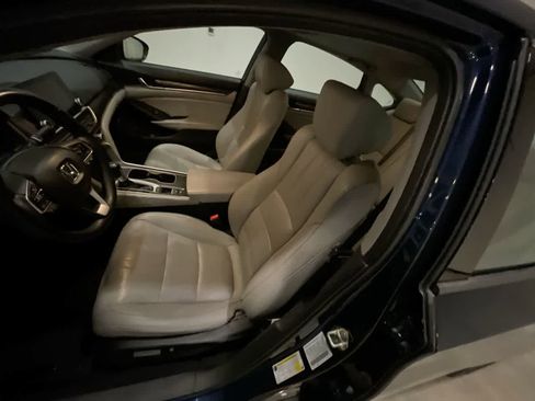 Used 2019 Honda Accord EX-L image 11