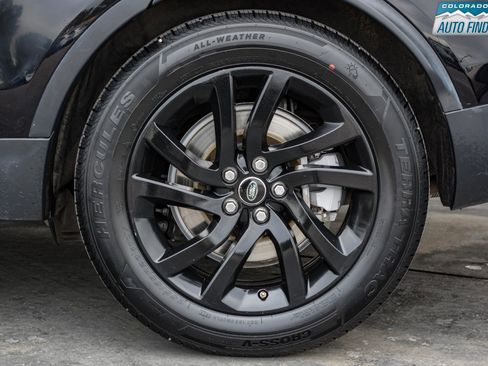 Used 2019 Land Rover Discovery SE image 26