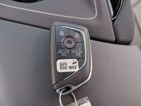Used 2025 Chevrolet Corvette Z06 RWD image 26