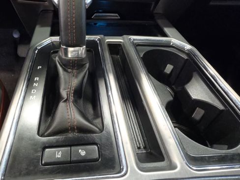 Used 2020 Ford F150 Platinum w/ Technology Package AWD/4WD image 28