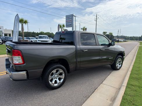 Used 2019 RAM 1500 Big Horn AWD/4WD image 3