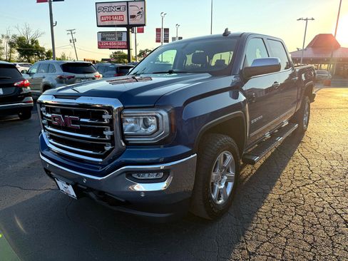 Used 2017 GMC Sierra 1500 SLT w/ SLT Preferred Package image 3