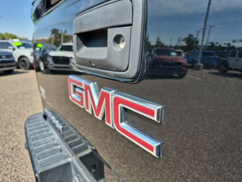 Used 2017 GMC Sierra 1500 SLE w/ Elevation Edition AWD/4WD image 22