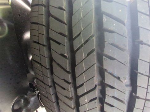 New 2025 Jeep Wrangler Sahara image 20