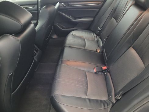 Used 2018 Honda Accord EX-L image 18