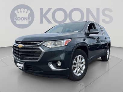 Used 2021 Chevrolet Traverse LT