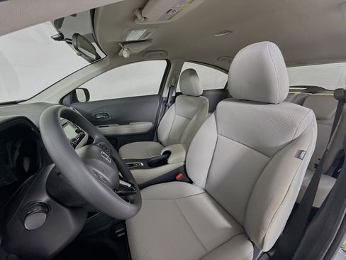 Used 2022 Honda HR-V LX image 24
