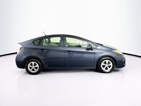 Used 2014 Toyota Prius Four image 10