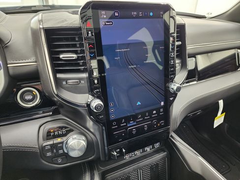 Used 2025 RAM 1500 Limited image 11
