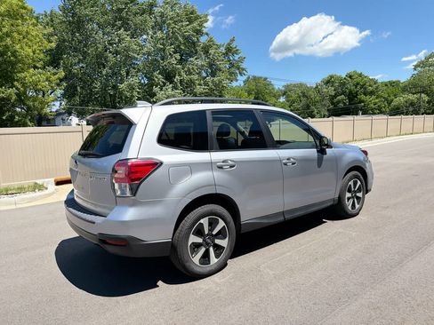 Used 2018 Subaru Forester 2.5i Premium AWD/4WD image 13