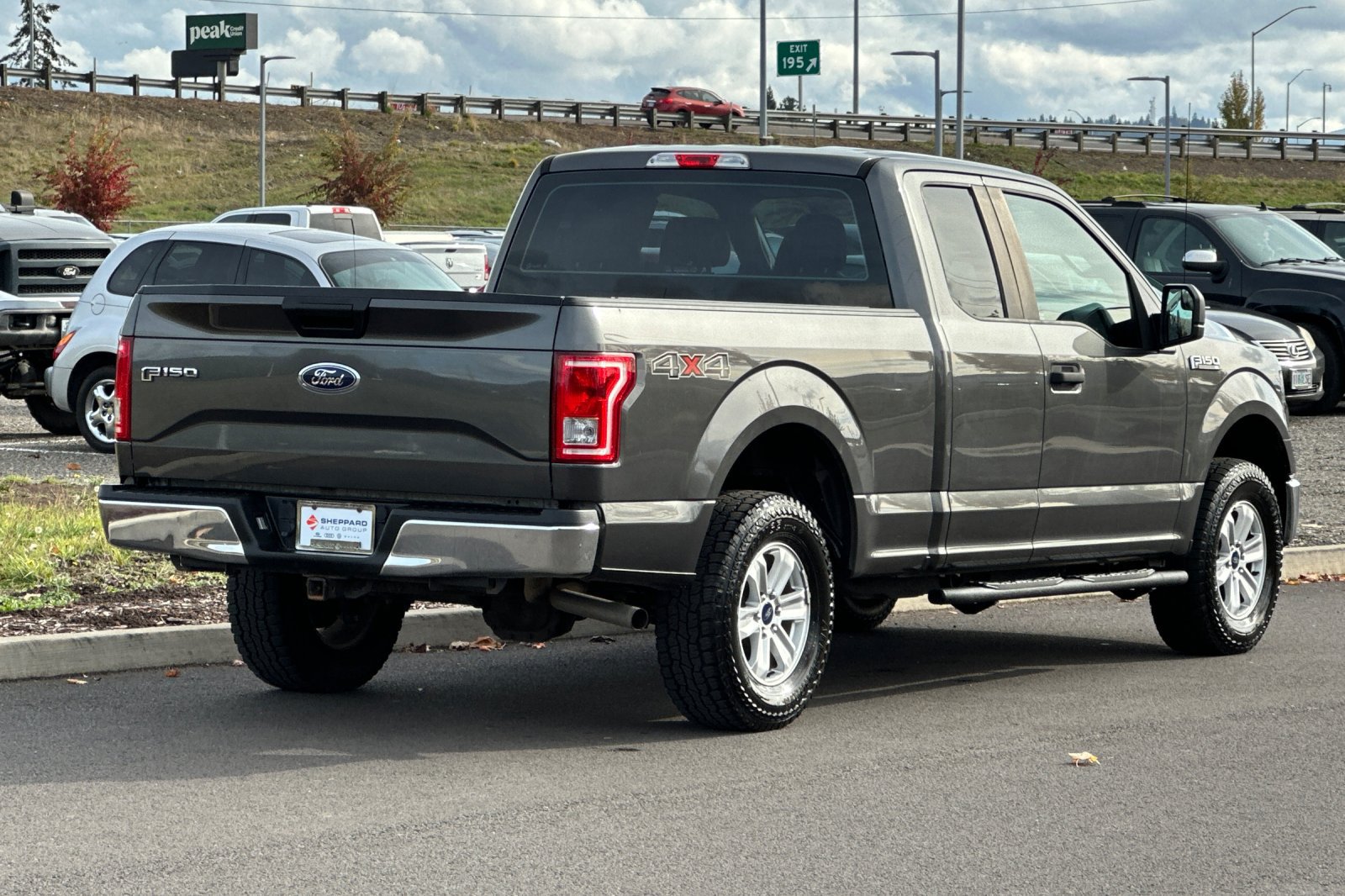 Used 2017 Ford F150 XL w/ Equipment Group 101A Mid AWD/4WD image 3