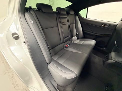Used 2022 Lexus IS 300 AWD w/ Comfort Package image 29