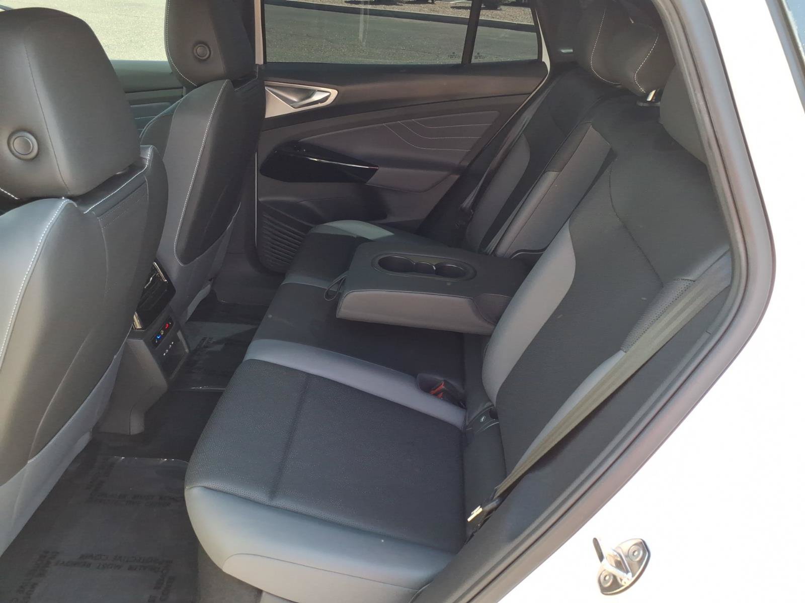 Certified 2023 Volkswagen ID.4 Pro S Plus AWD/4WD image 24