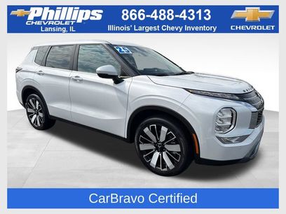 Used 2025 Mitsubishi Outlander SE