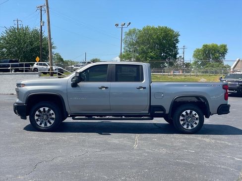New 2026 Chevrolet Silverado 2500 Custom w/ Custom Value Package AWD/4WD image 4