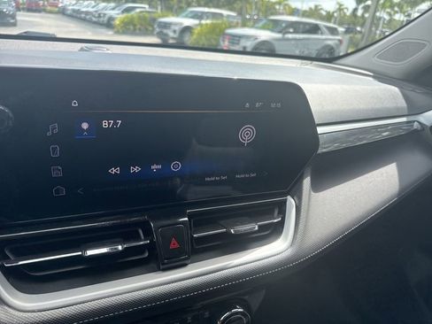 Used 2024 Chevrolet TrailBlazer LT image 15