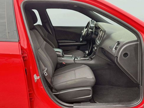 Used 2022 Dodge Charger SXT RWD image 47