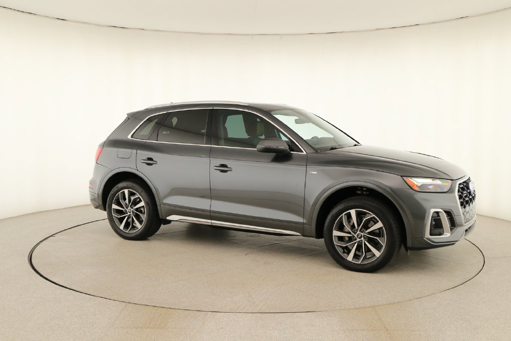 Certified 2023 Audi Q5 2.0T Premium Plus AWD/4WD image 9