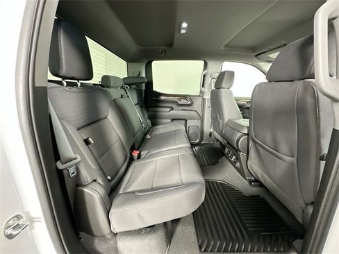 Used 2024 GMC Sierra 1500 Elevation image 25