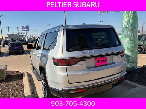 Used 2022 Jeep Wagoneer Series II w/ Convenience Group I image 17