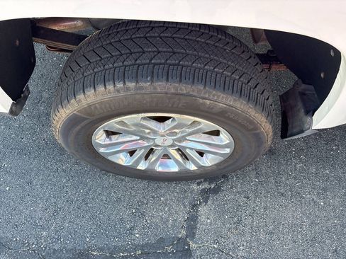 Used 2016 Chevrolet Colorado W/T AWD/4WD image 10