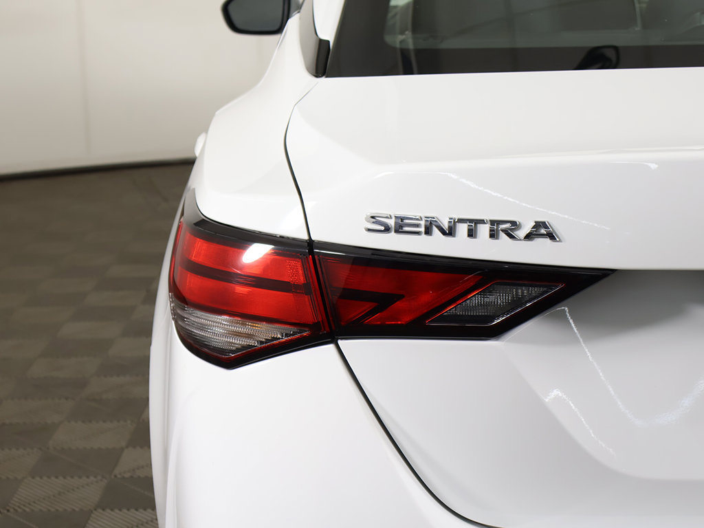 Used 2025 Nissan Sentra SV FWD image 13