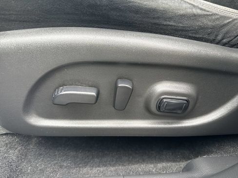 Used 2016 Nissan Murano SV AWD/4WD image 12