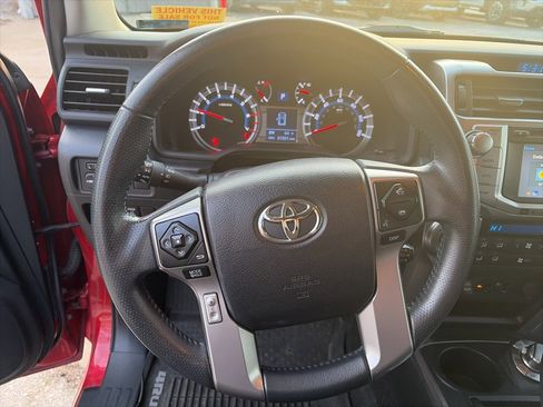 Used 2018 Toyota 4Runner Limited image 12