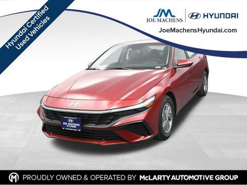 Used 2026 Hyundai Elantra SE FWD image 5