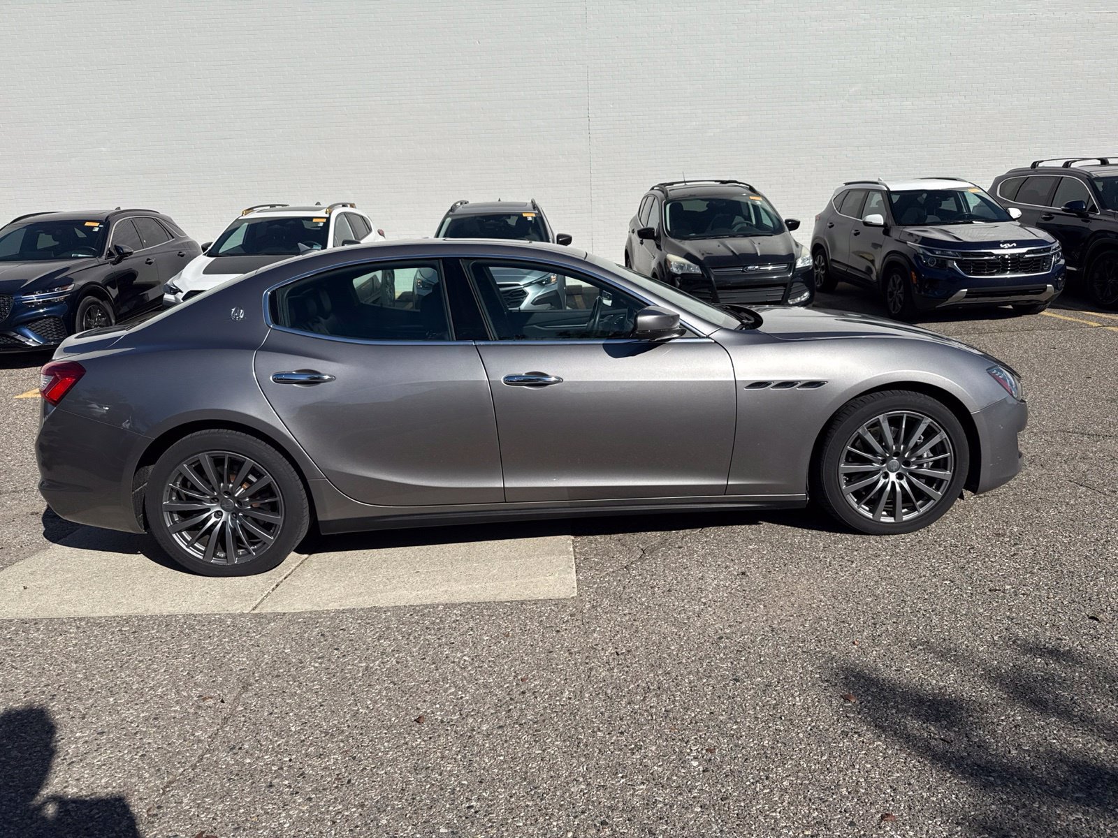 Used 2019 Maserati Ghibli S Q4 AWD/4WD image 12