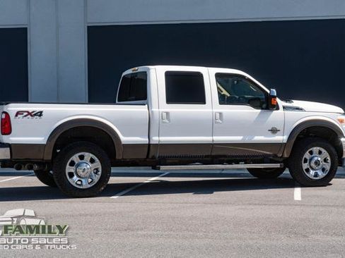 Used 2016 Ford F250 Lariat w/ Lariat Ultimate Package AWD/4WD image 11