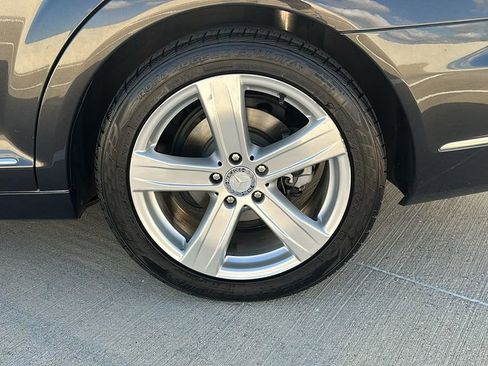 Used 2011 Mercedes-Benz S 550 image 18