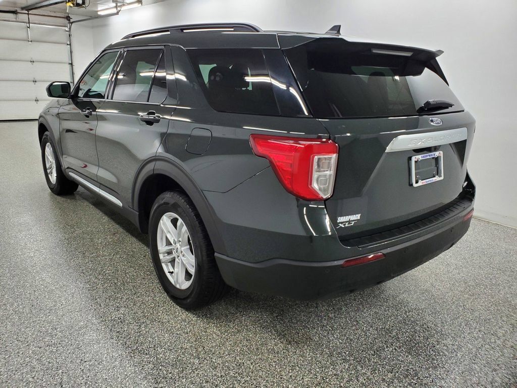 Used 2023 Ford Explorer XLT AWD/4WD image 6