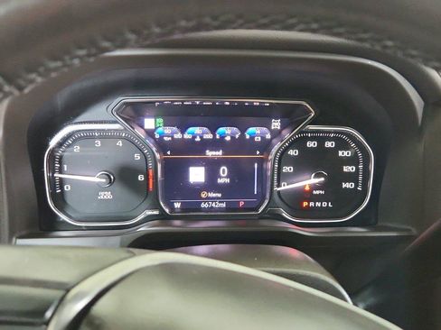Used 2022 GMC Sierra 1500 Denali w/ Driver Alert Package II AWD/4WD image 34
