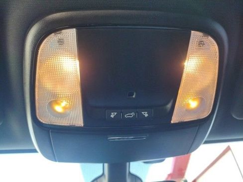 Used 2022 Dodge Durango GT image 41