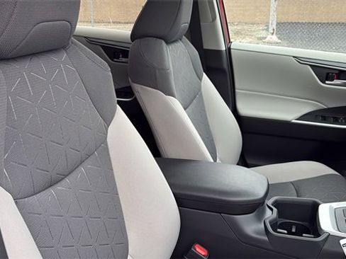 New 2025 Toyota RAV4 XLE image 32