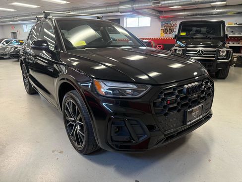 Used 2023 Audi SQ5 Premium Plus w/ Premium Plus Package AWD/4WD image 8