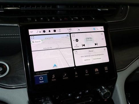 Used 2023 Jeep Grand Cherokee Overland w/ Luxury Tech Group IV image 17