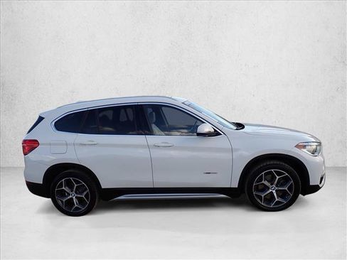 Used 2016 BMW X1 xDrive28i AWD/4WD image 5