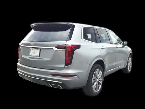 New 2025 Cadillac XT6 Premium Luxury w/ Technology Package image 3