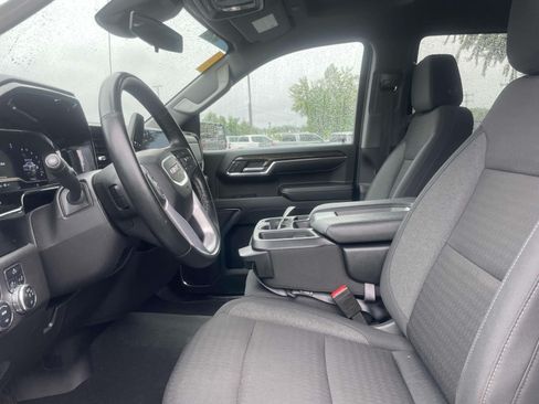 Used 2024 GMC Sierra 1500 Elevation AWD/4WD image 14