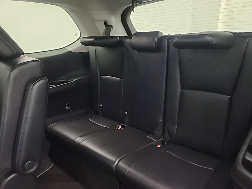 Used 2025 Toyota Grand Highlander AWD image 23
