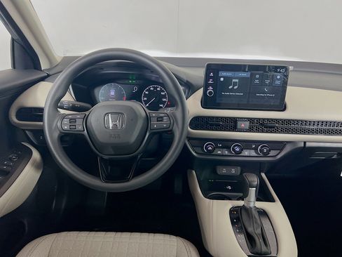 New 2026 Honda HR-V LX image 17